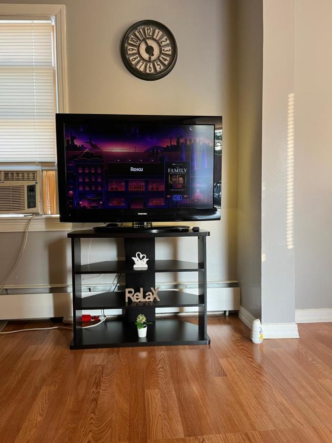 Lovely Three Bedroom Apartment Near Jersey City And Newyork Linden Buitenkant foto